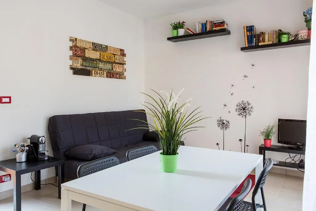 Appartamenti Massimiliano Peschiera del Garda Apartment