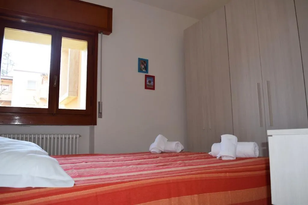 Apartment Appartamenti Massimiliano Peschiera del Garda